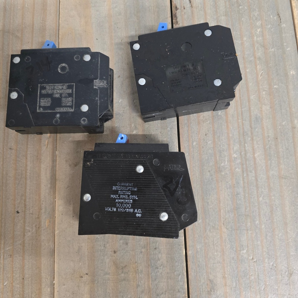 Bryant Circuit Breaker Lot of 3‎ Black 15-20 Amp Type BRD BRG Tandem